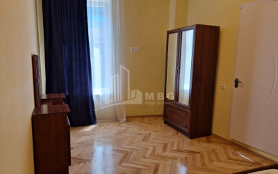 იყიდება კომერციული ფართი სიღნაღი კახეთი