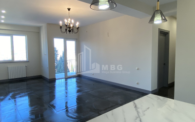 For Sale Flat, in Zemo Vera