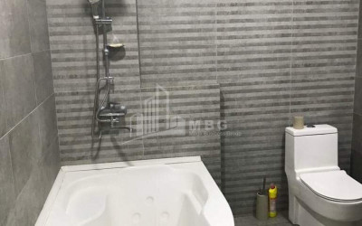 For Sale Flat, in Bagebi