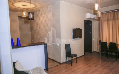 For Sale Flat, in Isani District