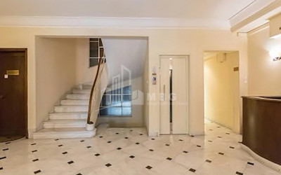 For Sale Flat, in Sololaki