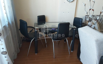 იყიდება ბინა, გლდანის მასივი