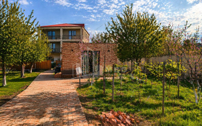 იყიდება შატო / ღვინის ქარხანა / მარანი კომერციული ფართი საგურამოში, მცხეთა