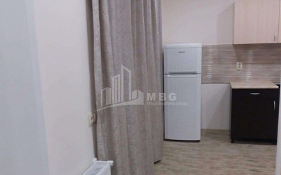 იყიდება ბინა, ვაკე