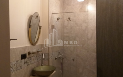 В аренду Квартира, в Мтацминда