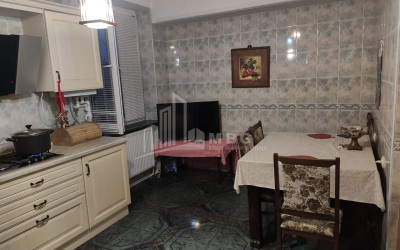 For Sale Flat, in Vera