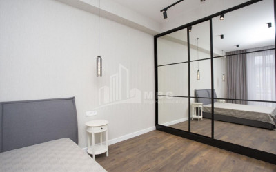 For Rent Flat, in Mtatsminda