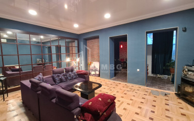 For Sale Commercial, A. Shanidze Street, Vera, Mtatsminda District, Tbilisi