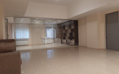 For Sale For office Commercial, in Mtatsminda