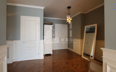 Продается Квартира, в Сололаки