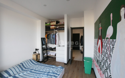 For Sale Flat, in Bagebi