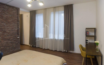 For Sale Flat, in Okros ubani