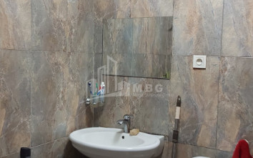 For Sale Flat, in Isani