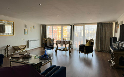 იყიდება ბინა, დიღმის მასივი