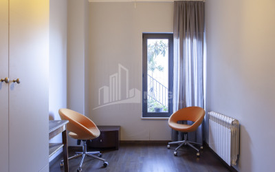 For Sale House - Villa, in Mtatsminda