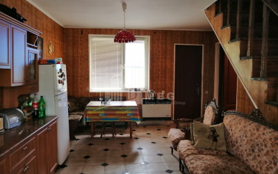 For Rent House - Villa, in fence