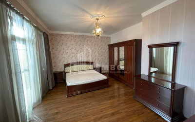 For Rent Flat, in Mtatsminda