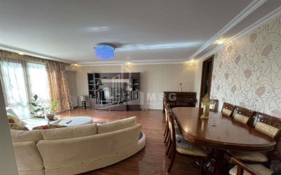 For Sale Flat, in Gldani Massive