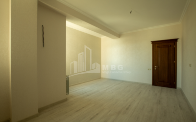 For Sale Flat, in Vedzisi