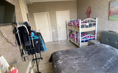 For Sale Flat, in Surrounding area of metro Guramishvili