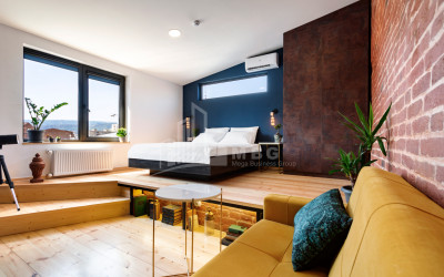 იყიდება ძველი აშენებული ბინა დ. აღმაშენებლის გგამზირზე, პლეხანოვი