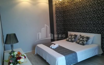 For Sale Flat, in Zemo Vera