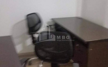 For Rent Витражный фасад Commercial, in Sololaki