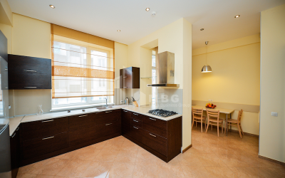 For Sale Flat, in Vake