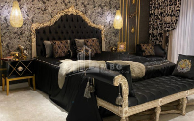 For Sale Flat, in Vake