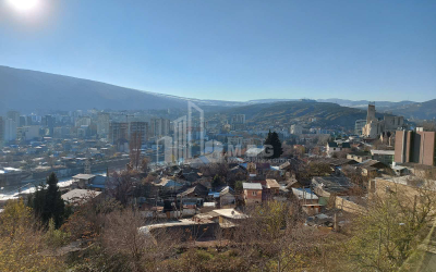 For Sale Flat, in Isani District