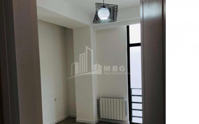 For Sale Flat, in Zemo Vera