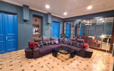 For Sale Flat, A. Shanidze Street, Vera, Mtatsminda District, Tbilisi