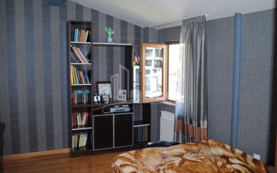 В аренду Квартира, в Мтацминда