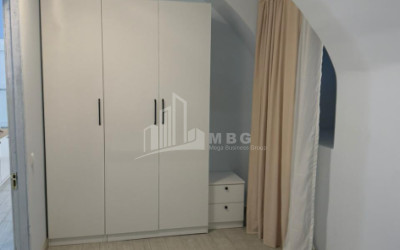Продается Универсальный Коммерческий На улице А. Чикобава, ჩუღურეთი