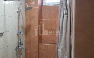 For Rent Flat, in Kukia