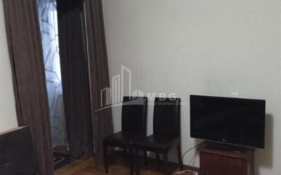 Lease Flat, in Kalaubani