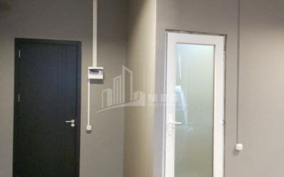 For Sale For office Commercial, in Digomi Massive