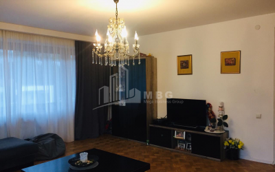 For Sale Flat, in Mtatsminda