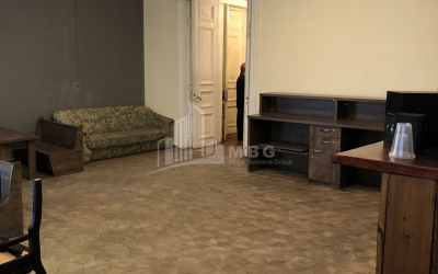 For Sale Flat, in Sololaki