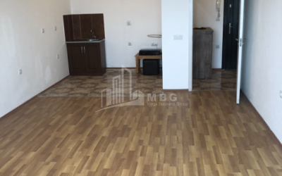 For Sale Flat, in Isani District