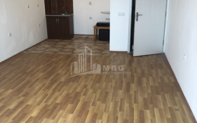 For Sale Flat, in Isani District