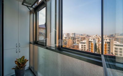 For Sale Flat, in Vake