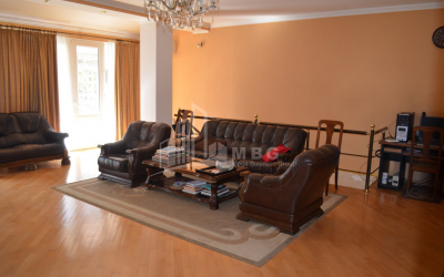 For Sale Flat, in Vake