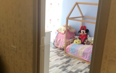 Продается Квартира, в Нуцубидзе микрорайони (I-V)