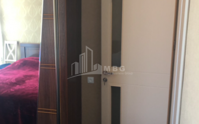 Продается Квартира, в Нуцубидзе микрорайони (I-V)