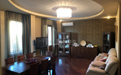 В аренду Квартира, в Мтацминда