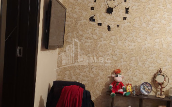 For Sale Flat, in Isani