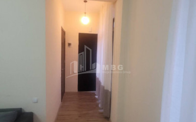 For Rent Витражный фасад Commercial, in Sololaki