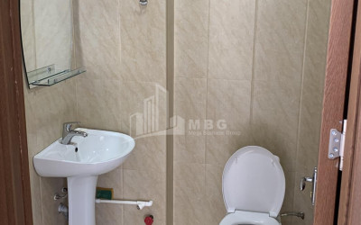 For Sale Витражный фасад Commercial, in Varketili