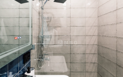 For Sale Flat, in Bagebi